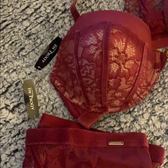 Adore me bra and panties set - Picture 3 of 4